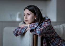 co-phai-su-vo-tam-tu-thuo-nho-dang-khien-long-ban-chai-san