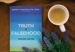 sach-moi-truth-vs-falsehood-phan-biet-that-gia-david-r-hawkins 