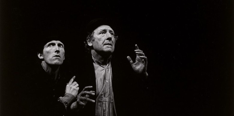 ve-nhung-tinh-ban-phuc-tap