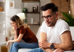 3-dau-hieu-cua-mot-moi-quan-he-gan-nhu-an-toan