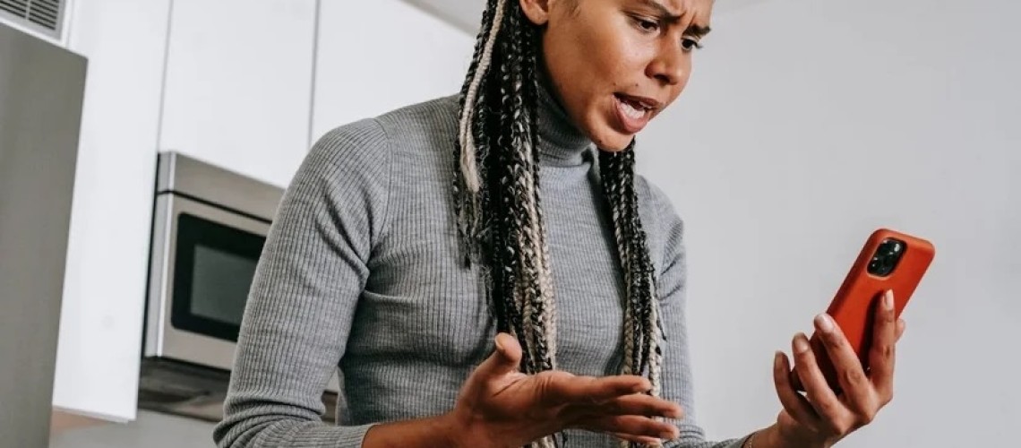 cong-nghe-hien-dai-co-dang-khien-chung-ta-tro-nen-tho-lo