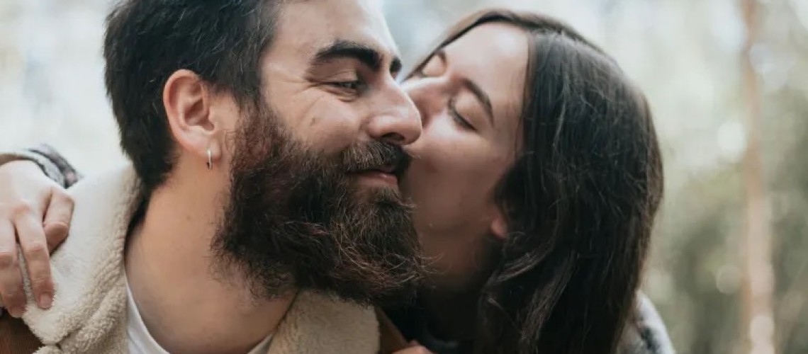 5-su-tuong-thich-ma-cac-cap-doi-hanh-phuc-cung-chia-se