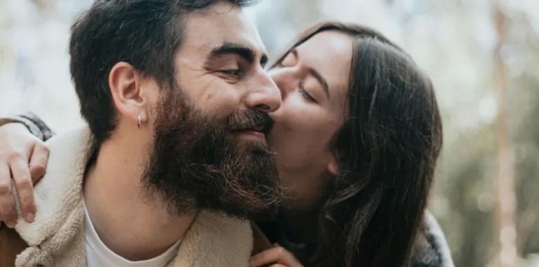 5-su-tuong-thich-ma-cac-cap-doi-hanh-phuc-cung-chia-se