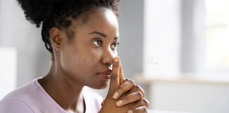 2-cach-bien-tu-doi-thoai-tieu-cuc-thanh-loi-the