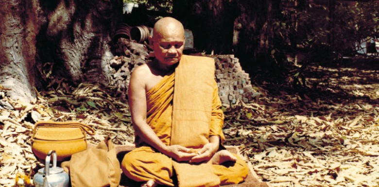 nhin-thay-moi-su-dung-nhu-no-thuc-la-thien-su-ajahn-chah