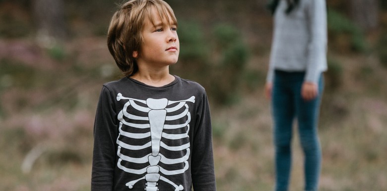 cach-nuoi-day-doc-hai-co-the-dan-den-cuoc-chien-giua-anh-chi-em-nhu-the-nao