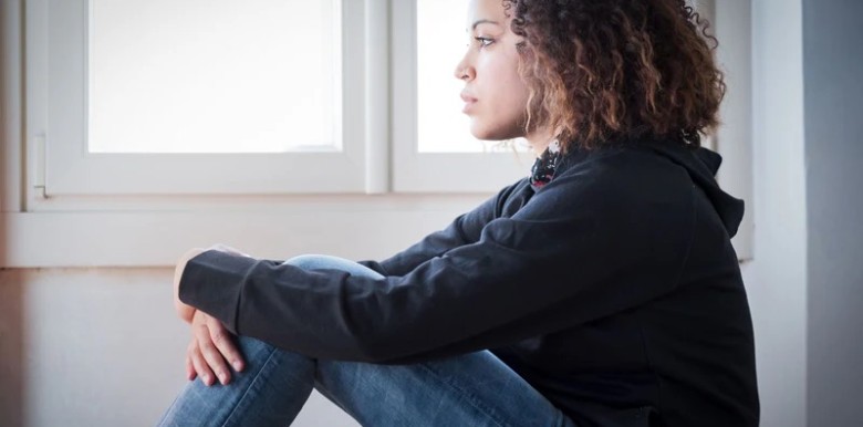 12-niem-tin-sai-lam-ma-mot-nguoi-con-gai-khong-duoc-yeu-thuong-thuong-mang-theo-suot-cuoc-doi