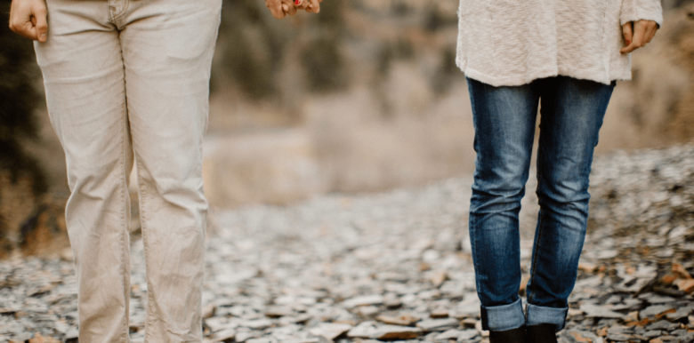 em-muon-biet-tinh-yeu-o-noi-dau