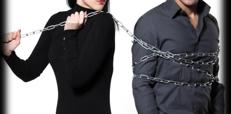 ban-co-dang-qua-bam-viu-con-nguoi-ay-thi-sao