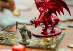 vi-sao-chung-ta-choi-tro-choi-trong-tinh-yeu