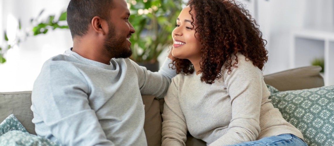 5-dau-hieu-cho-thay-mot-moi-quan-he-co-su-toan-ven-cam-xuc