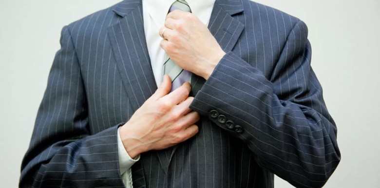 dan-ong-thong-tri-hay-dan-ong-co-uy-tin-ai-hap-dan-hon-trong-mat-phu-nu