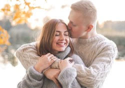 vi-sao-tinh-yeu-lai-la-mot-hanh-trinh-gian-nan-voi-nhung-dua-con-gai-thieu-tinh-thuong