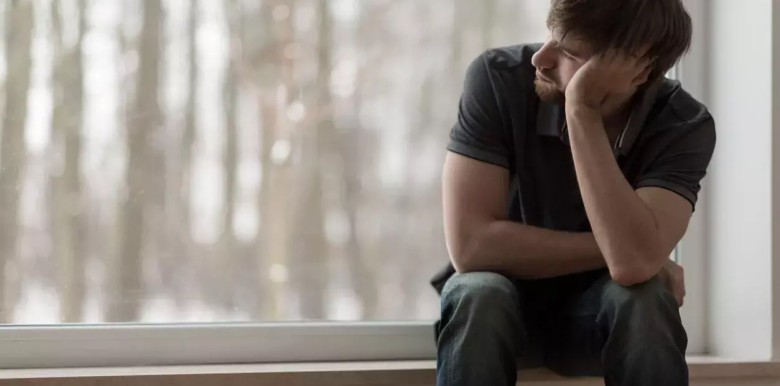 dua-tre-bi-phu-nhan-nguoi-lon-vo-hinh