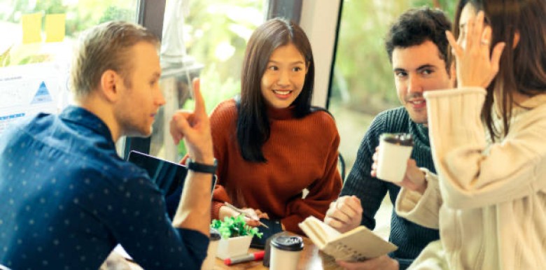 phai-chang-chung-ta-dang-dan-ngai-noi-trong-ky-nguyen-so