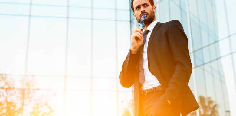 nguoi-giau-co-that-su-ich-ky-va-lanh-lung-hon-phan-con-lai-cua-the-gioi