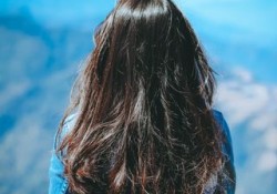 4-dieu-chung-ta-da-hoc-duoc-ve-su-xa-cach-giua-con-cai-truong-thanh-va-cha-me