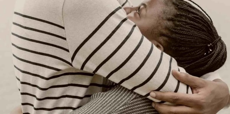 mot-thoi-quen-thiet-yeu-ma-khong-cap-doi-nao-nen-xem-nhe