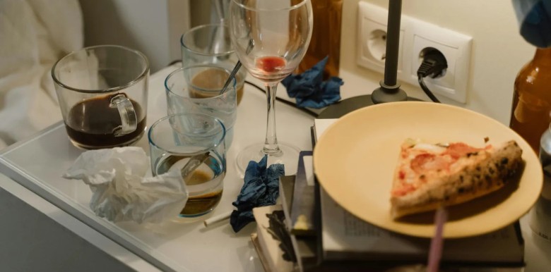 vu-khi-hoa-su-kem-coi-khong-chi-la-lam-sai-viec