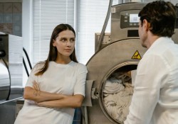 xu-huong-hen-ho-choremance-khi-lam-viec-nha-cung-hoa-ngot-ngao