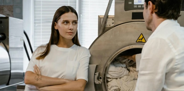 xu-huong-hen-ho-choremance-khi-lam-viec-nha-cung-hoa-ngot-ngao