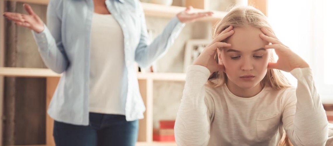 8-kieu-tre-em-bi-bien-thanh-de-te-than-trong-gia-dinh-ai-ky