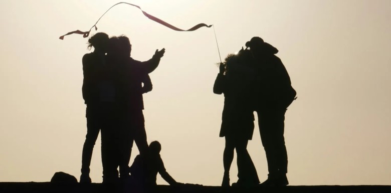 tim-lai-hy-vong-giua-nhung-ngay-bat-dinh