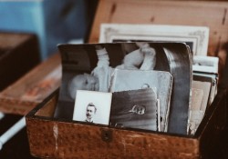 chan-thuong-va-su-lang-quen