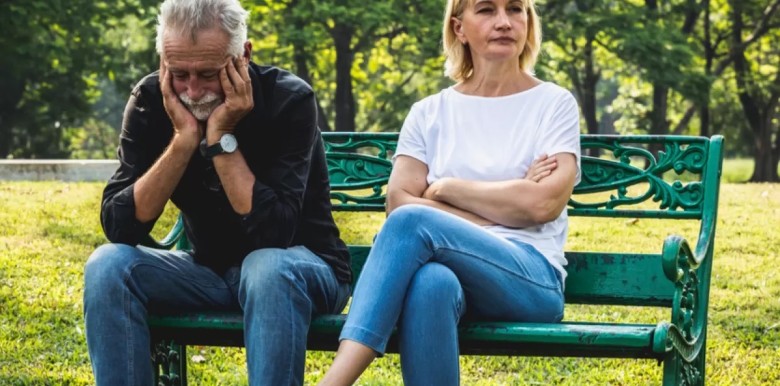 vi-sao-ty-le-ly-hon-o-cac-cap-doi-lon-tuoi-van-tiep-tuc-tang