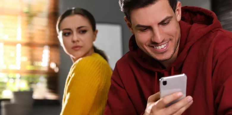 vi-sao-nhieu-nguoi-van-giu-lai-moi-quan-he-du-phong