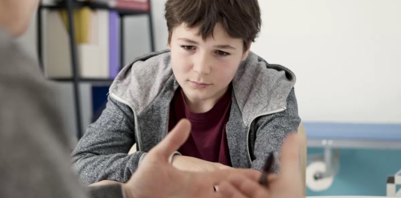 mo-rong-khai-niem-pho-tu-ky-lieu-chung-ta-co-dang-chan-doan-qua-da