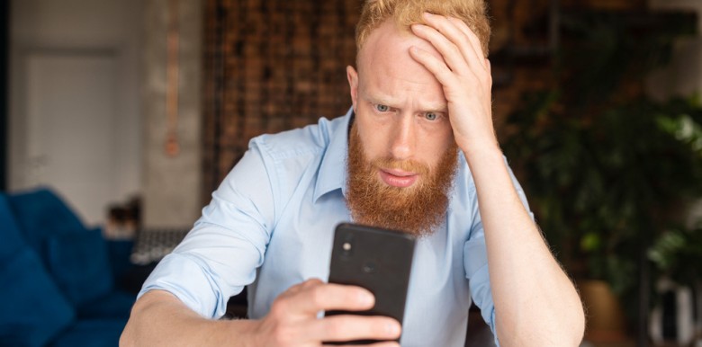 nguoi-doc-hai-khien-ta-gia-di-nhanh-hon