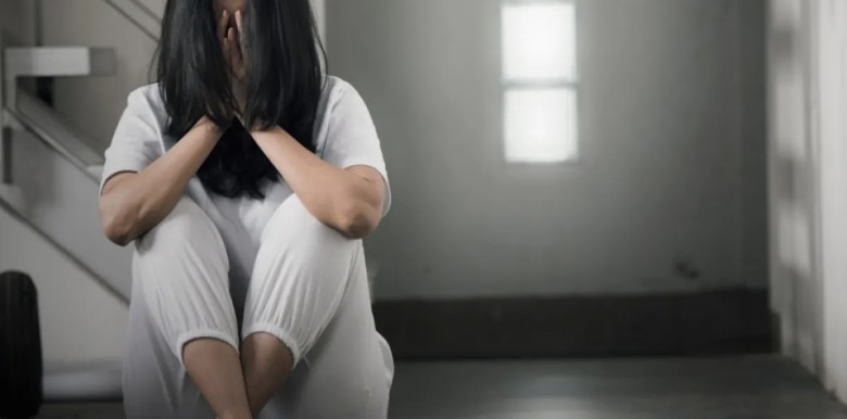 xau-ho-va-im-lang-bao-hanh-trong-tang-lop-trung-luu-va-thuong-luu