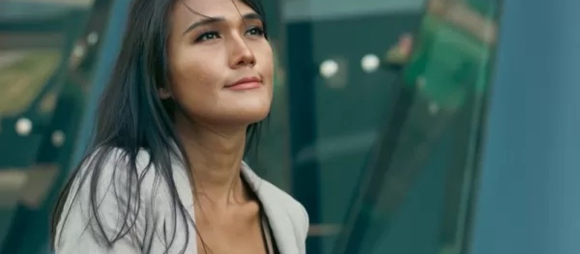 lam-sao-de-bot-cay-dang-trong-long