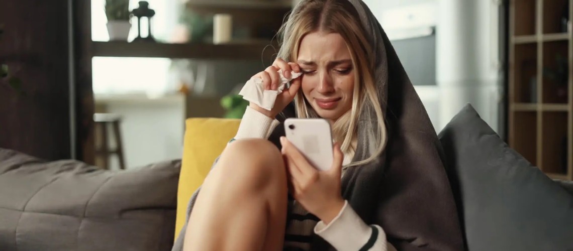 lieu-chung-ta-co-that-su-co-the-nghien-tinh-yeu