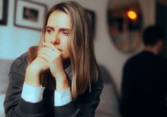 vi-sao-nguoi-ai-ky-thuong-cay-nghiet-den-vay