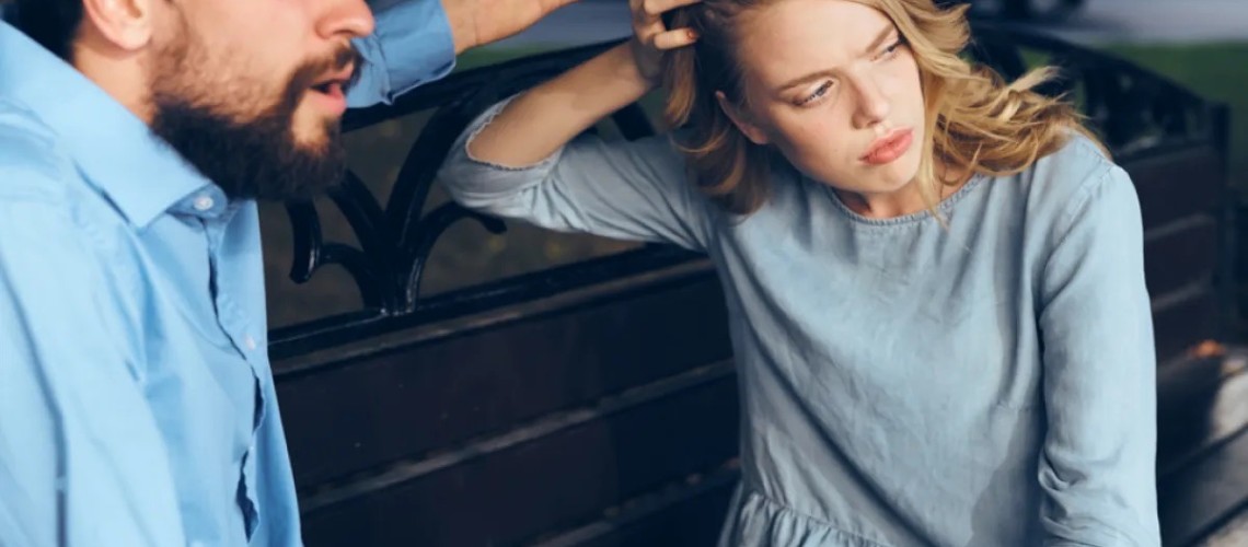 7-dau-hieu-cho-thay-mot-nguoi-khong-hanh-phuc-trong-moi-quan-he