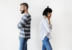 2-cach-bao-ve-moi-quan-he-truoc-su-im-lang-trung-phat