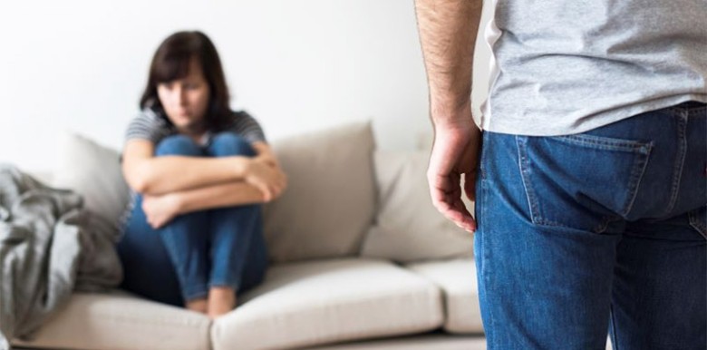 2-cach-de-bao-ve-ban-than-truoc-su-giam-sat-cam-xuc-trong-tinh-yeu